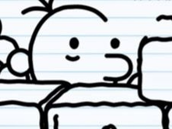 Wimpy Kid Snowball Fun